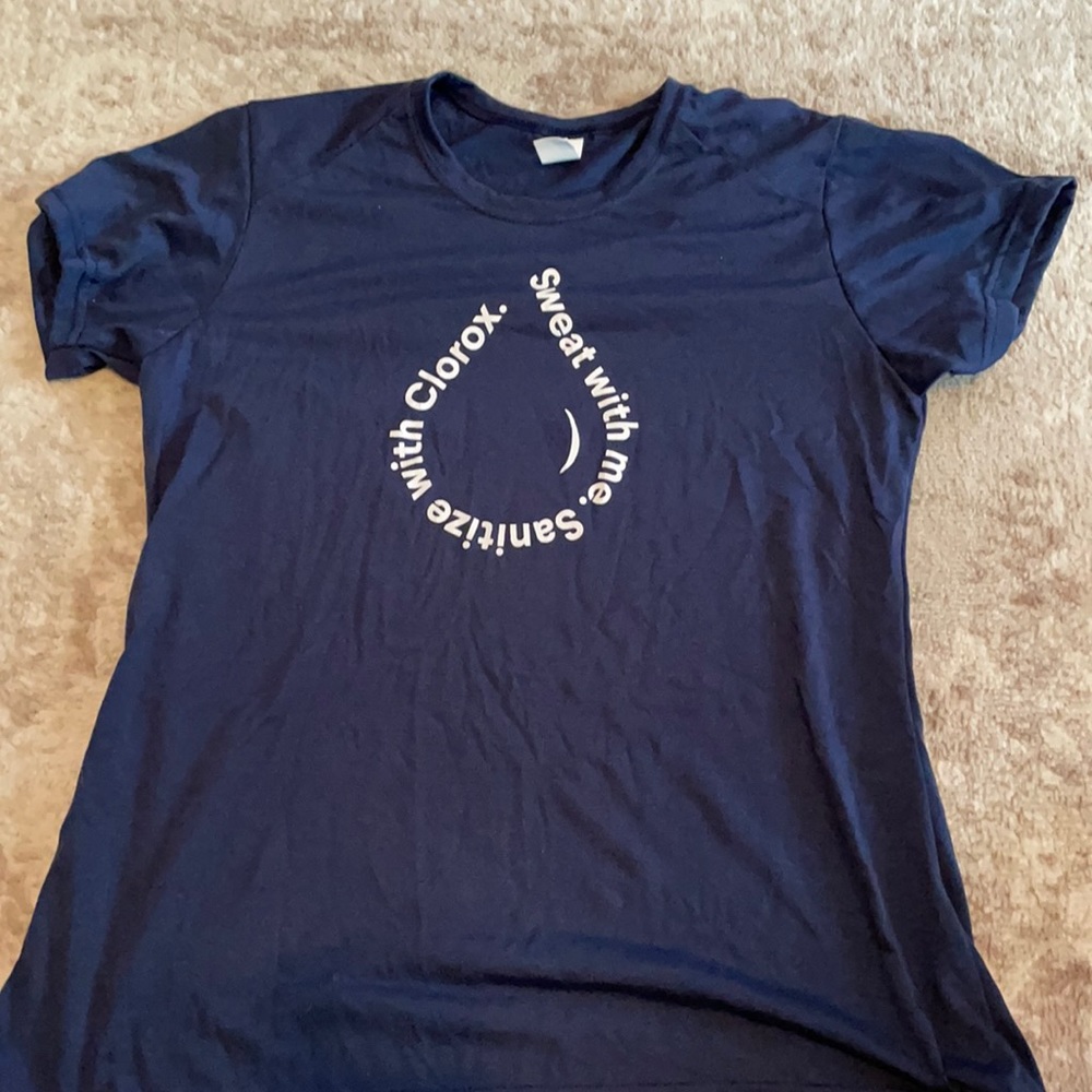 Dark blue t shirt